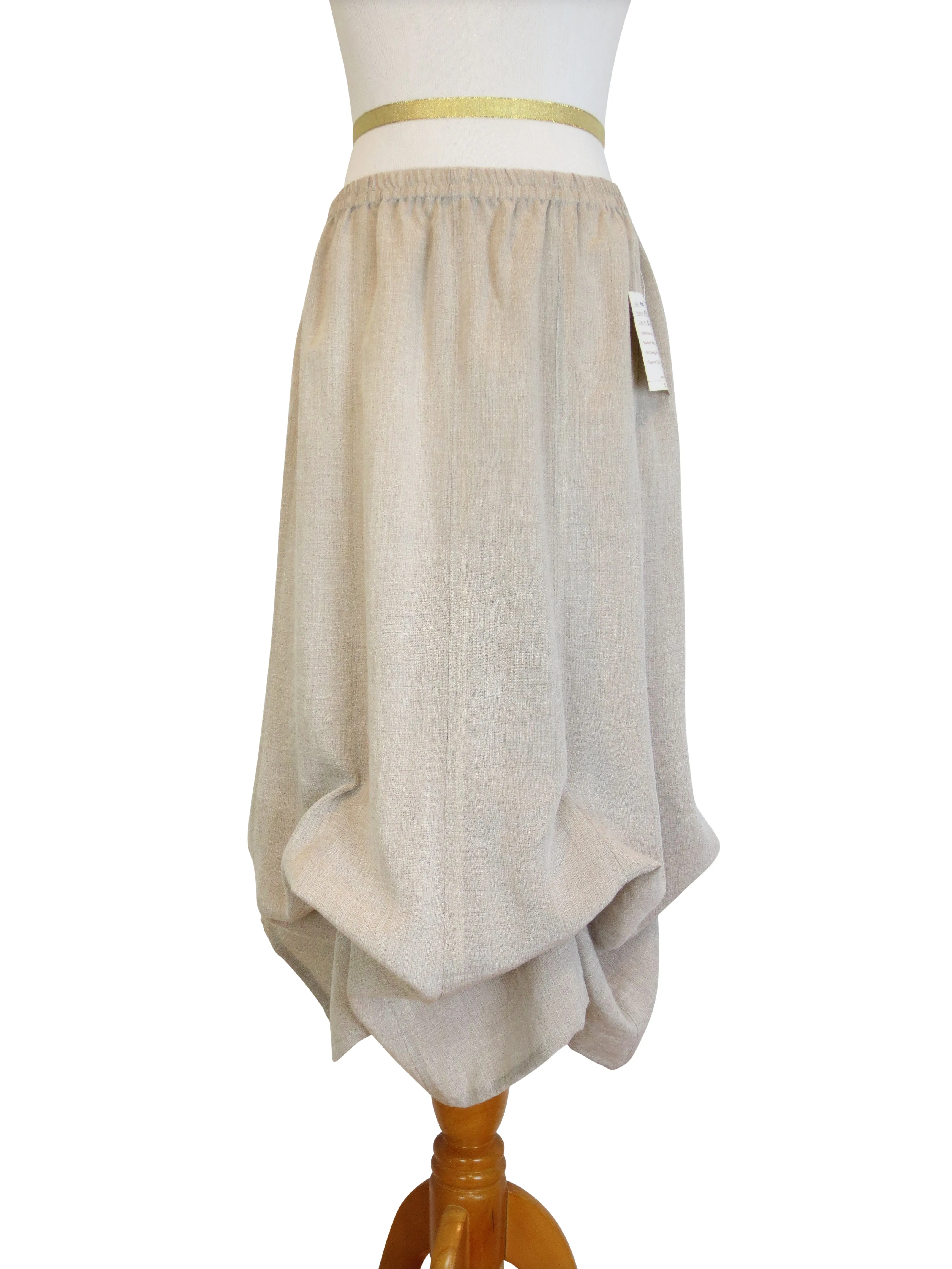 AASK03 - Linen Skirt With Ruffle Option