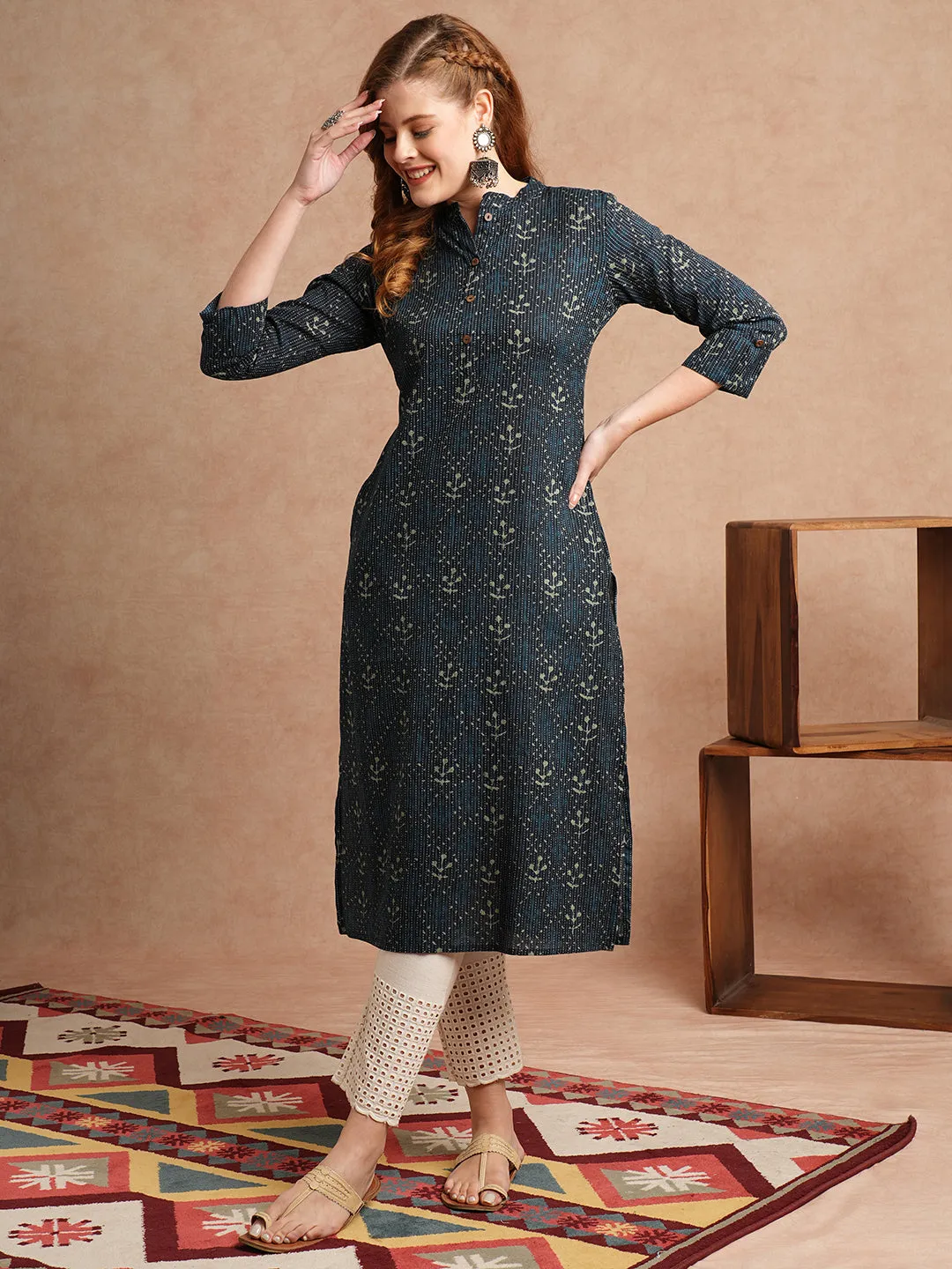 Abstract Ethnic Kantha Printed Straight Fit Kurta - Deep Blue