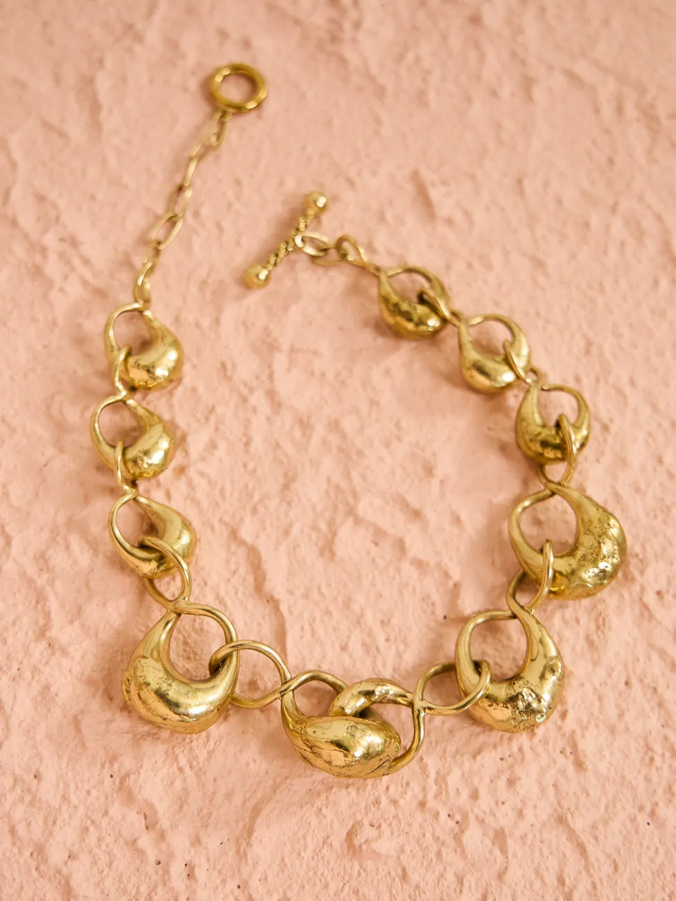 Alemais Chunky Infinity Necklace in Gold