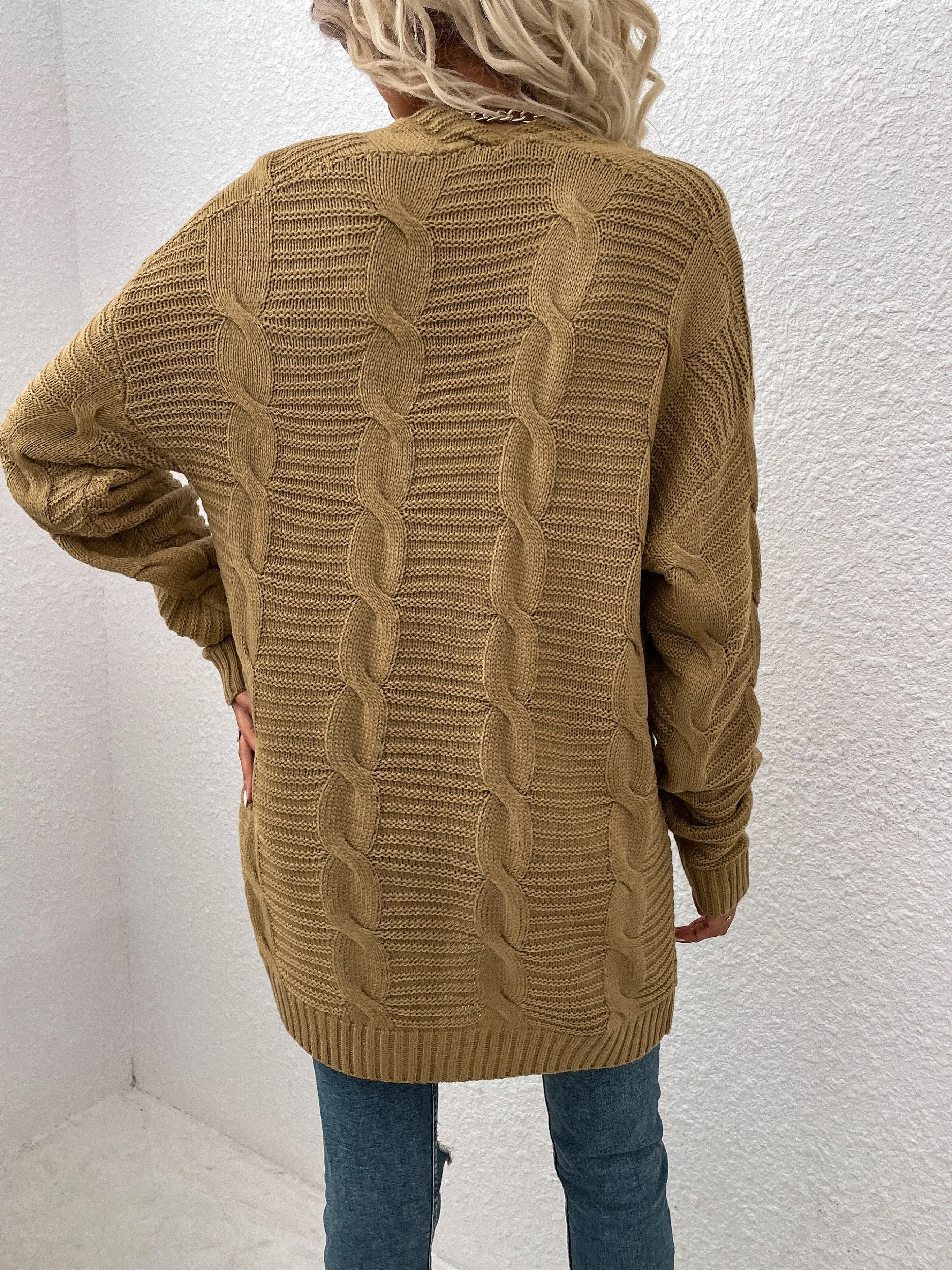 BerriesJam - 2024 Solid Color Mid-length Twist Rope Cardigan