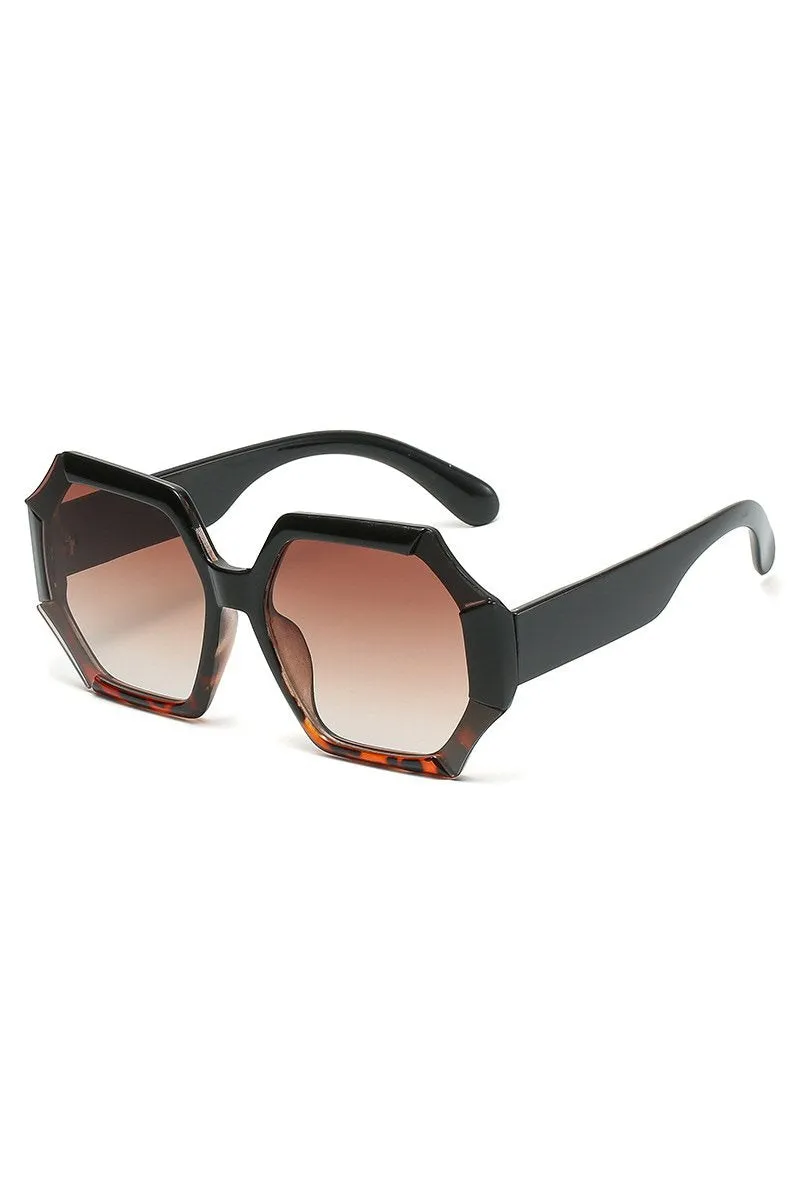 CONTRAST COLOR IRREGULAR LARGE FRAME SUNGLASSES