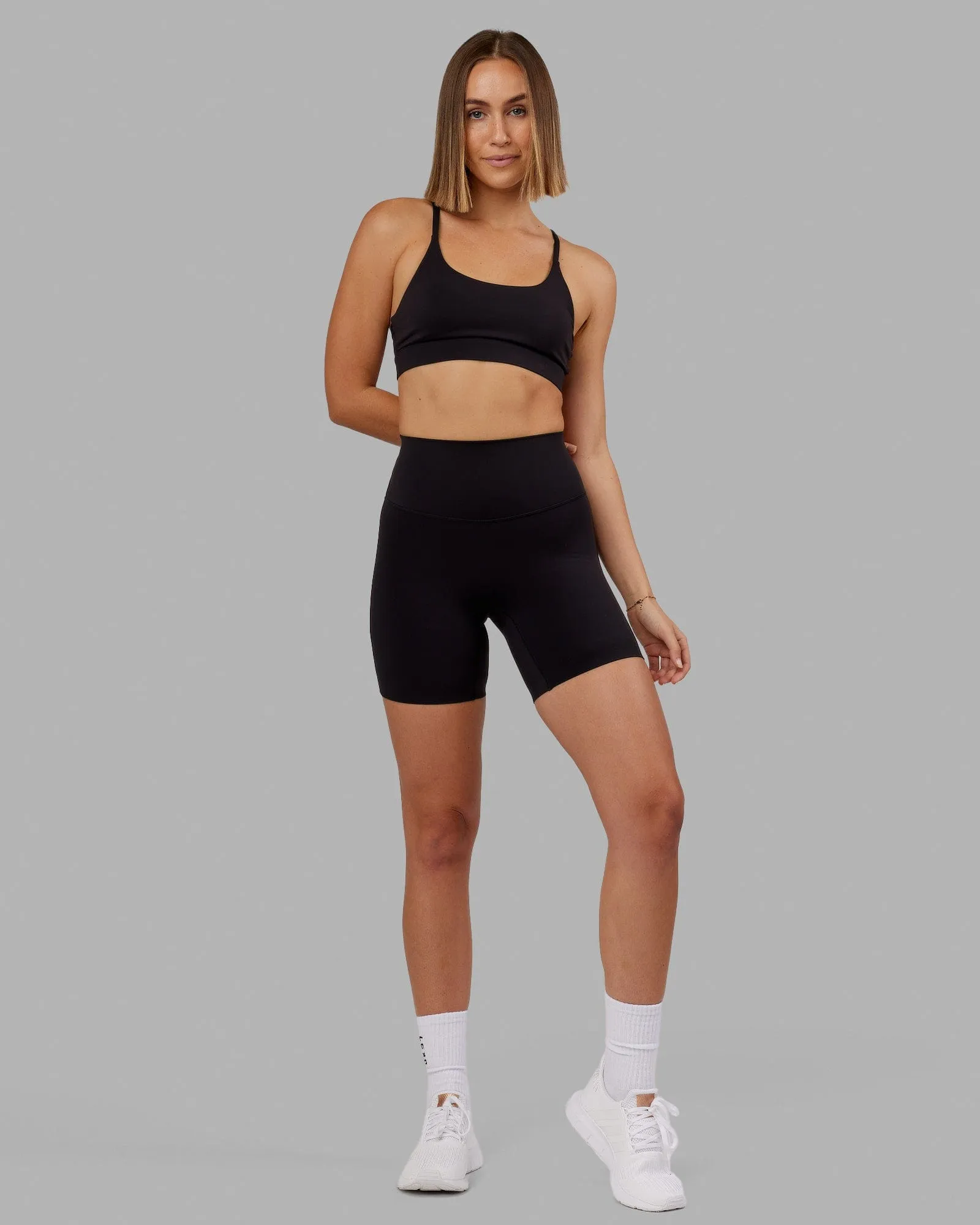 Elixir Mid-Length Shorts - Black No Logo