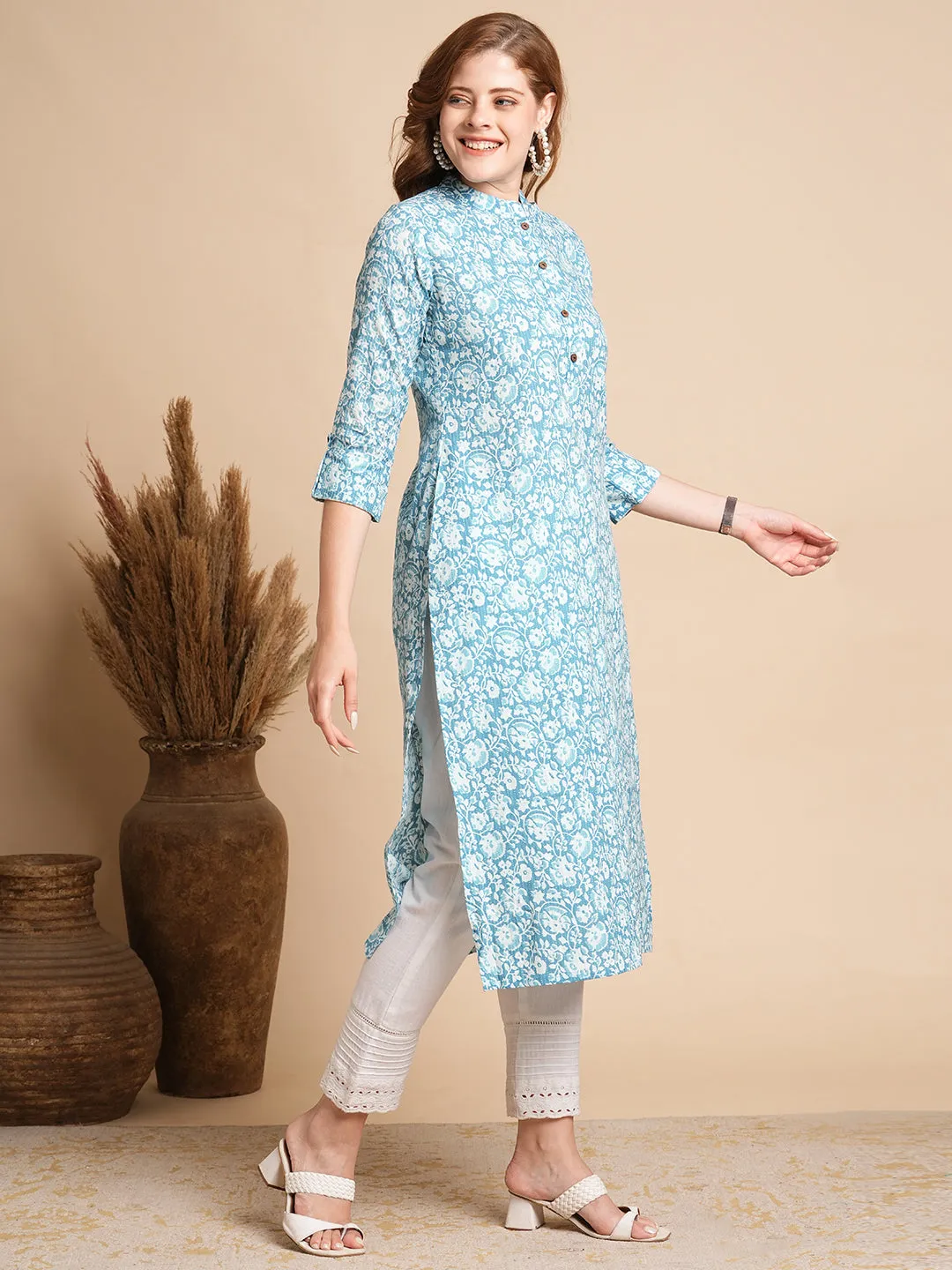 Ethnic Floral Printed Straight Fit Kurta - Blue