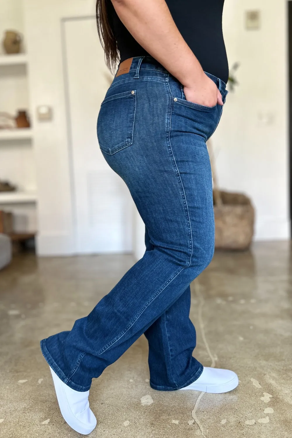 Judy Blue, Mid Rise Tummy Control Straight Leg Jeans