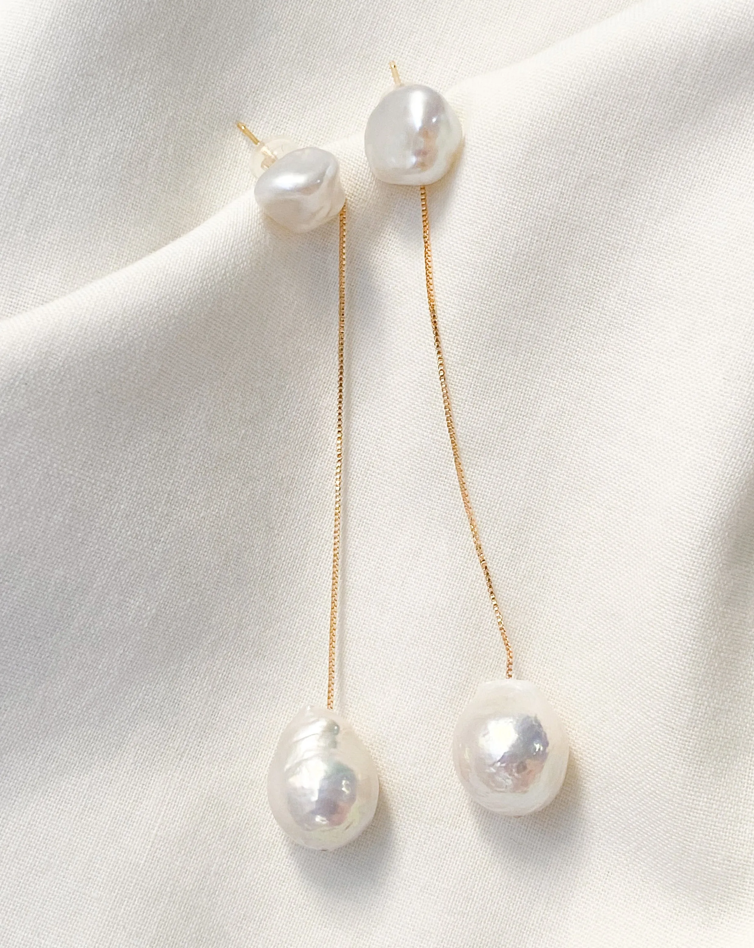 Menaka I Petite Pearl Earrings