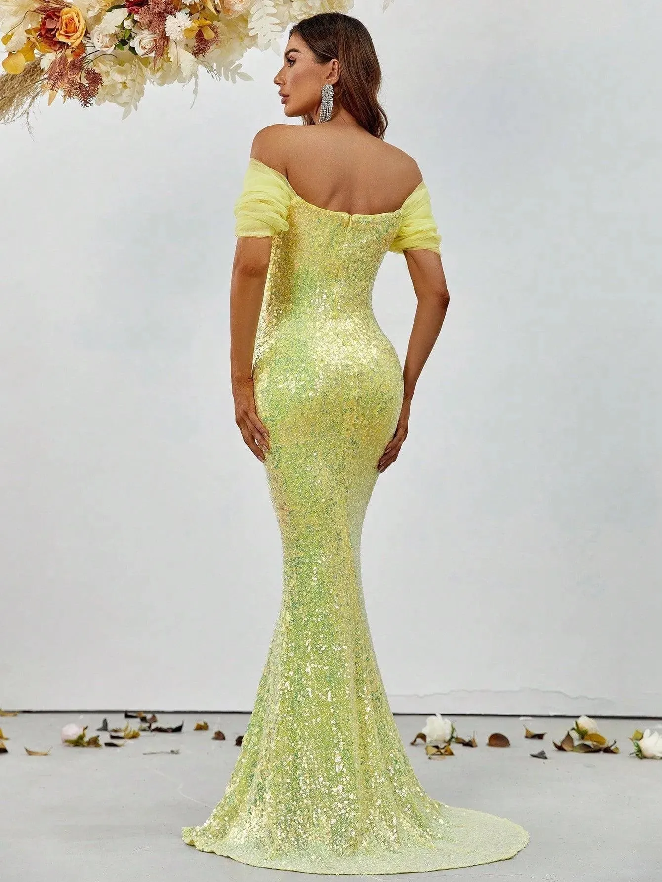 Off Shoulder Sweetheart Neck Sequin Mermaid Dress