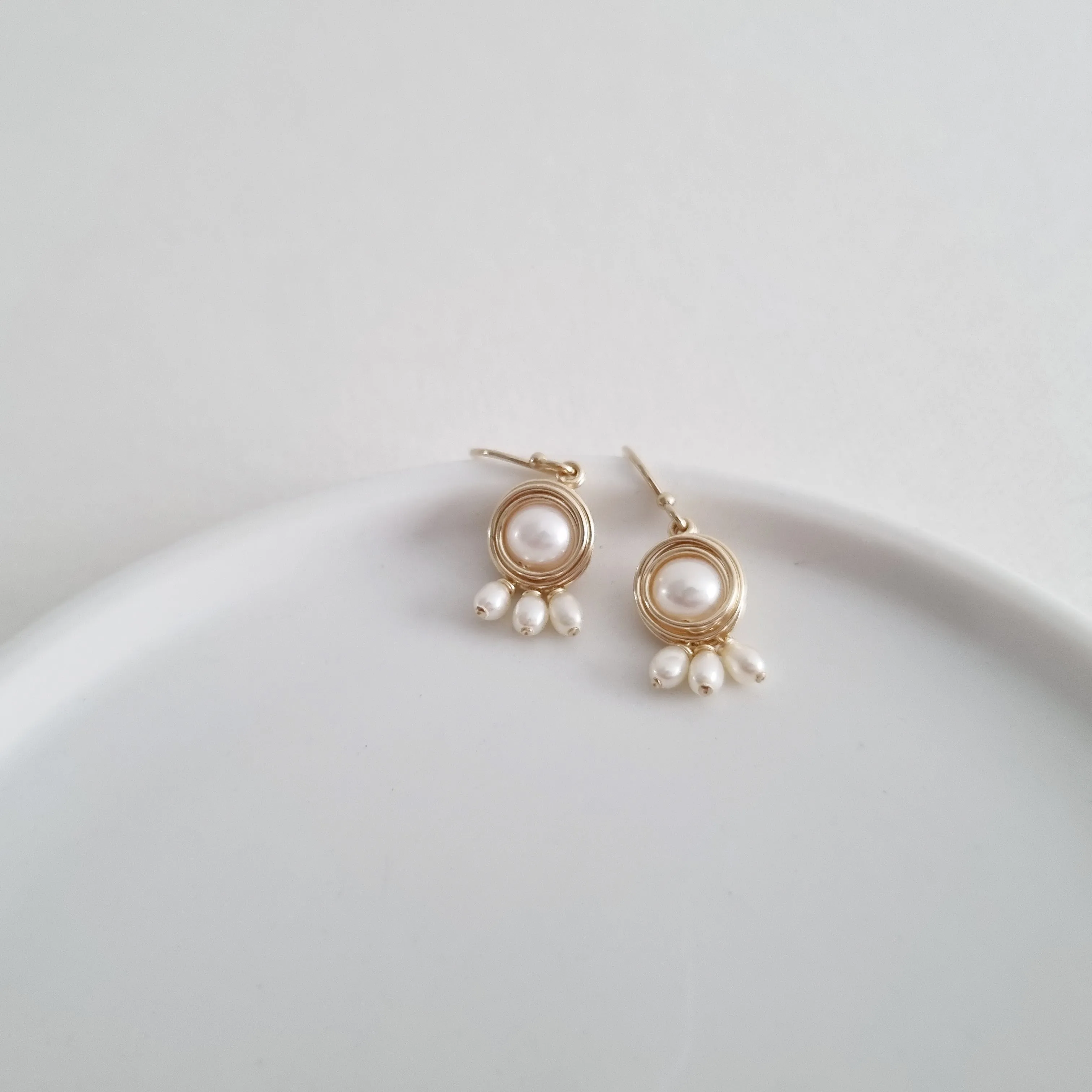 Pebble Earrings / Freshwater Pearls